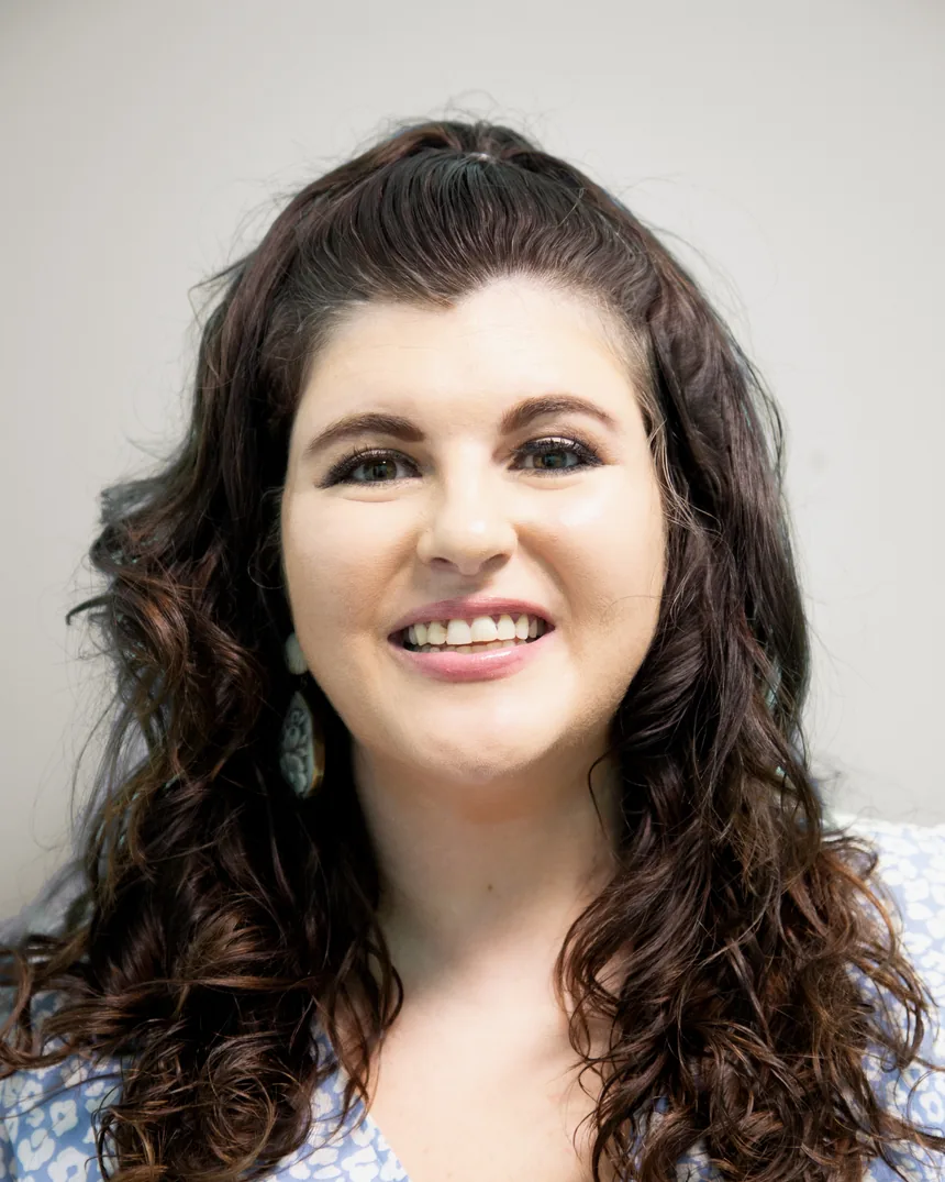 Paula Petrosino — portrait